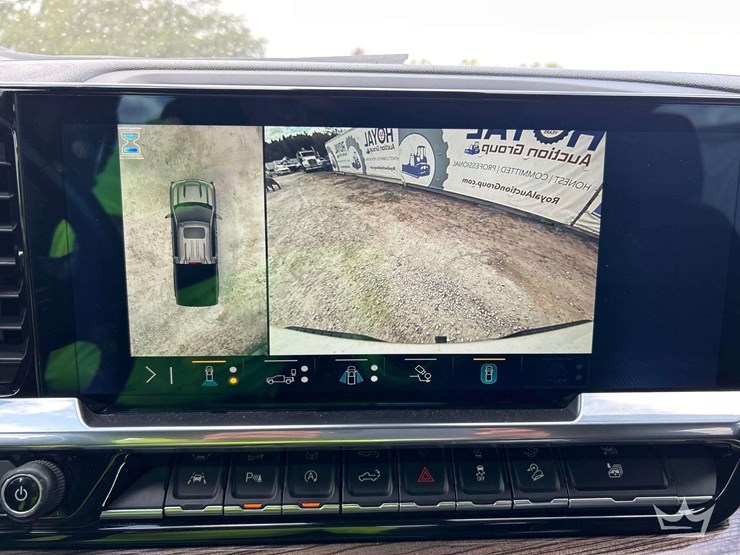 2023-chevrolet-1500-image-19