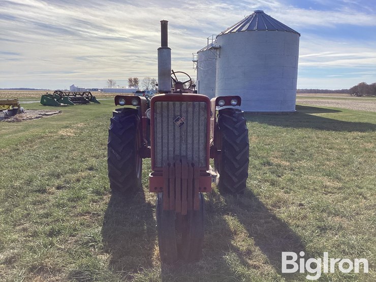 international-706-image-2