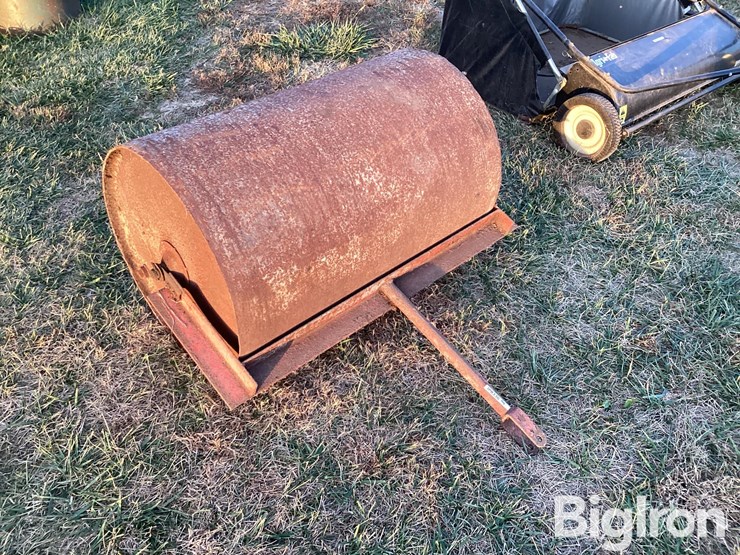 pull-type-lawn-roller-image-3