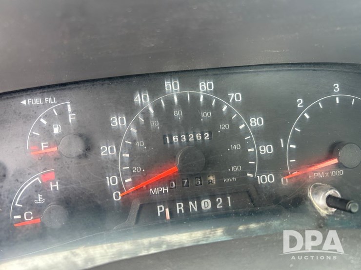 2001-ford-f350-image-26