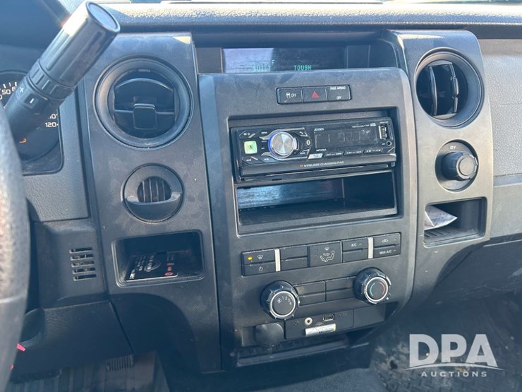 2014-ford-f150-xl-image-36