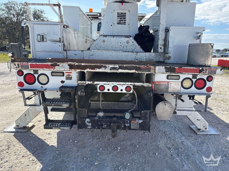 2013-international-workstar-7400-image-32