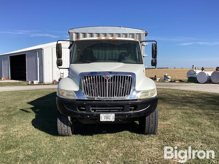 international-durastar-4400-image-2