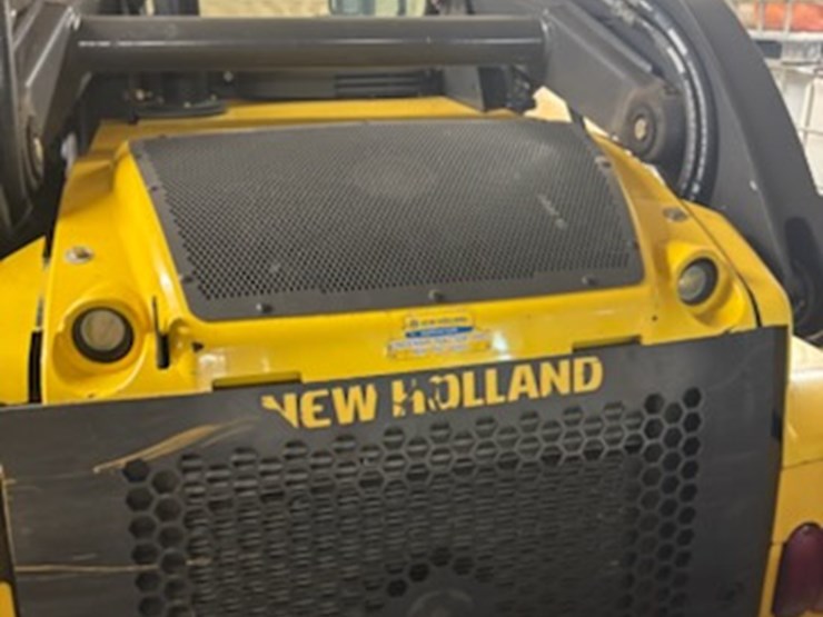 new-holland-c238-image-6