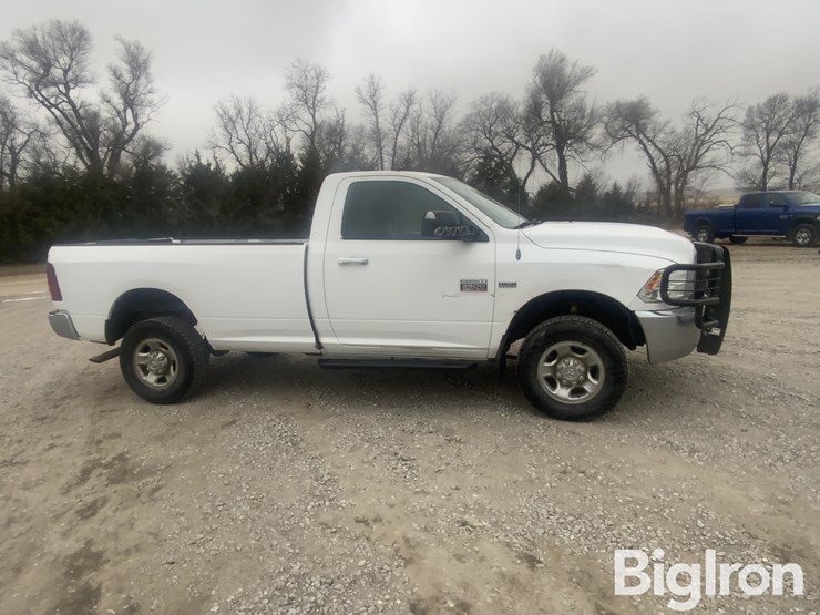 dodge-ram-2500-image-4