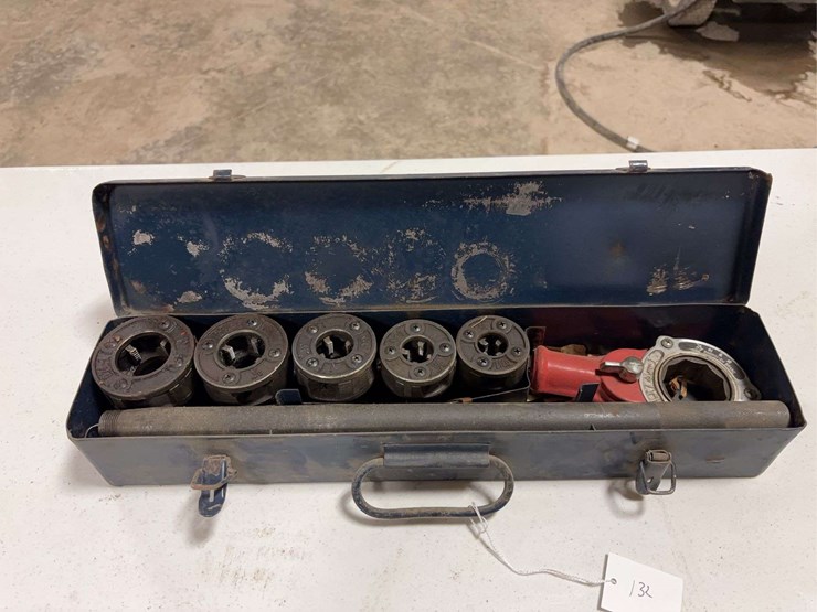 pipe-thread-kit-with-box-image-1