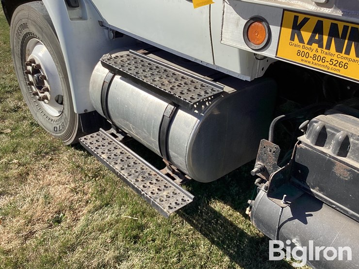 international-durastar-4400-image-13