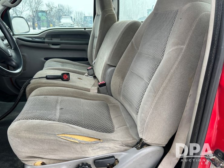 2001-ford-f350-image-21