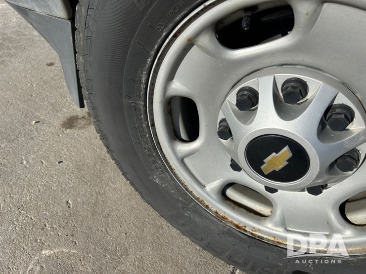 chevrolet-silverado-2500-image-15