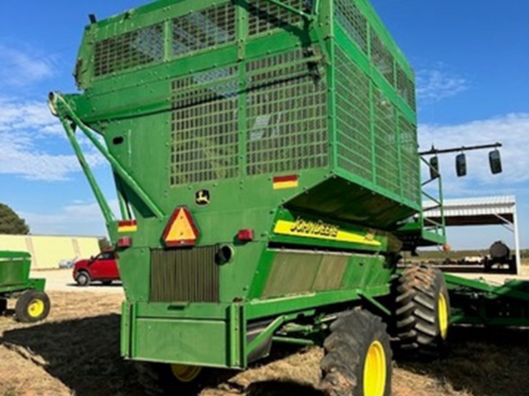 john-deere-7460-image-3