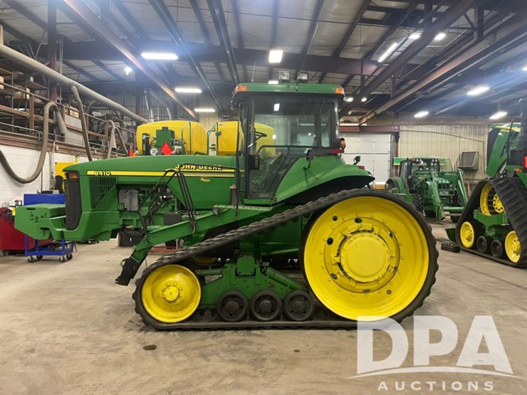 john-deere-8410t-image-2
