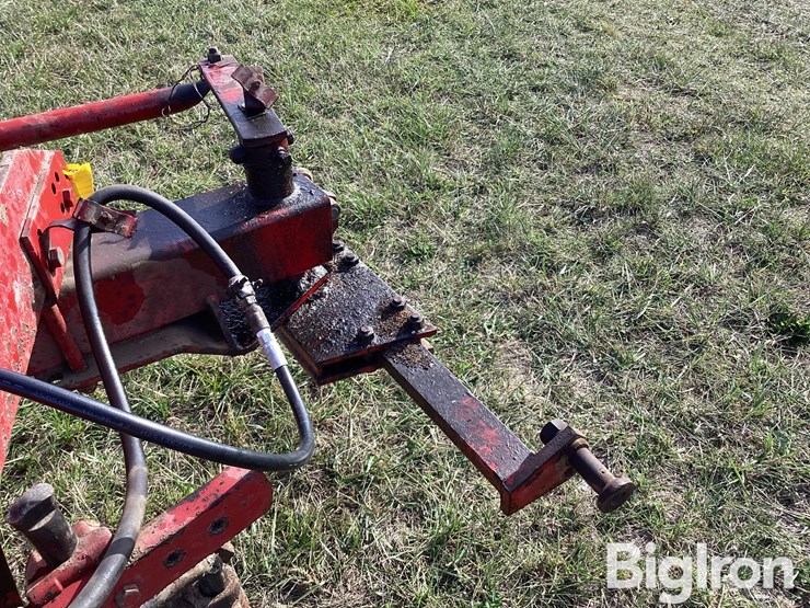 international-720-image-10