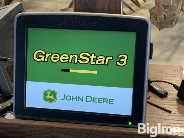 2016-john-deere-greenstar-3-image-9