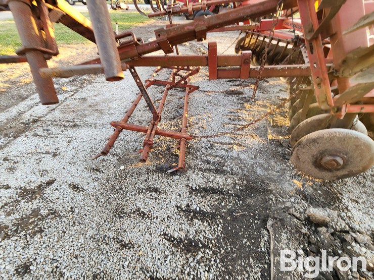 international-496-image-11