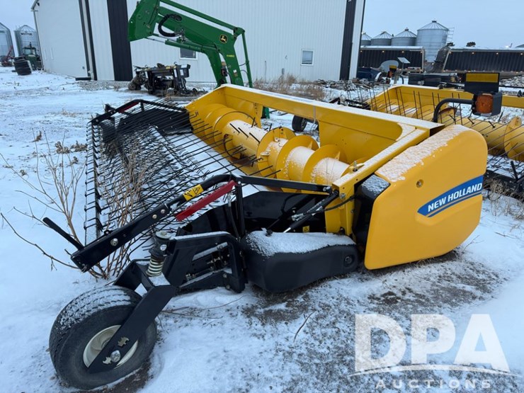 2023-new-holland-790cp-image-1