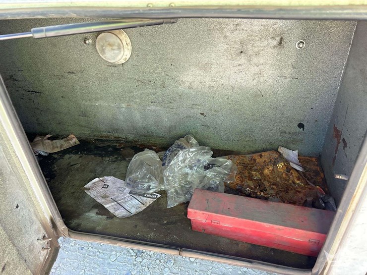 2006-ford-f750-image-21