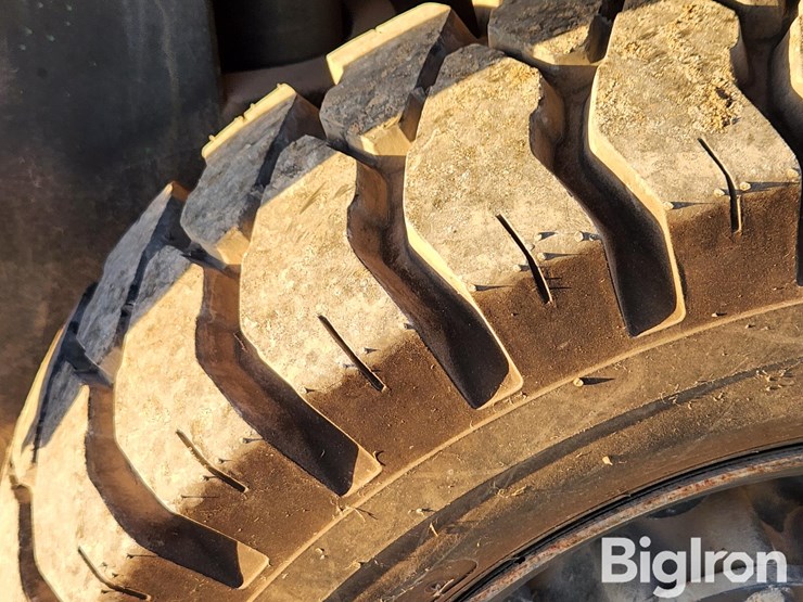 caterpillar-2p5000-image-17