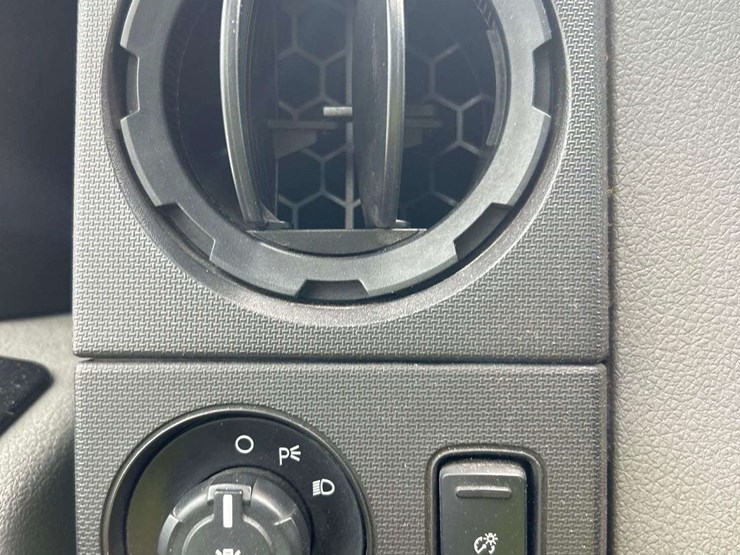 2014-ford-f250-image-14