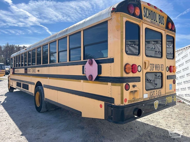 2009-ic-corporation-pb105-school-bus-image-4