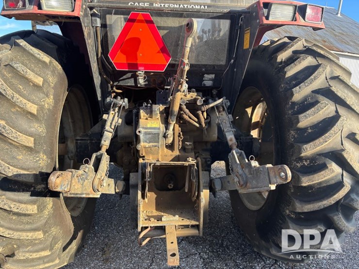 case-ih-5130-image-36
