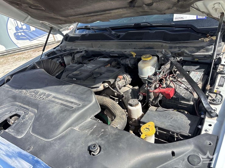 2022-dodge-ram-4500-image-23