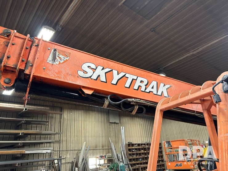 sky-trak-10054-image-23