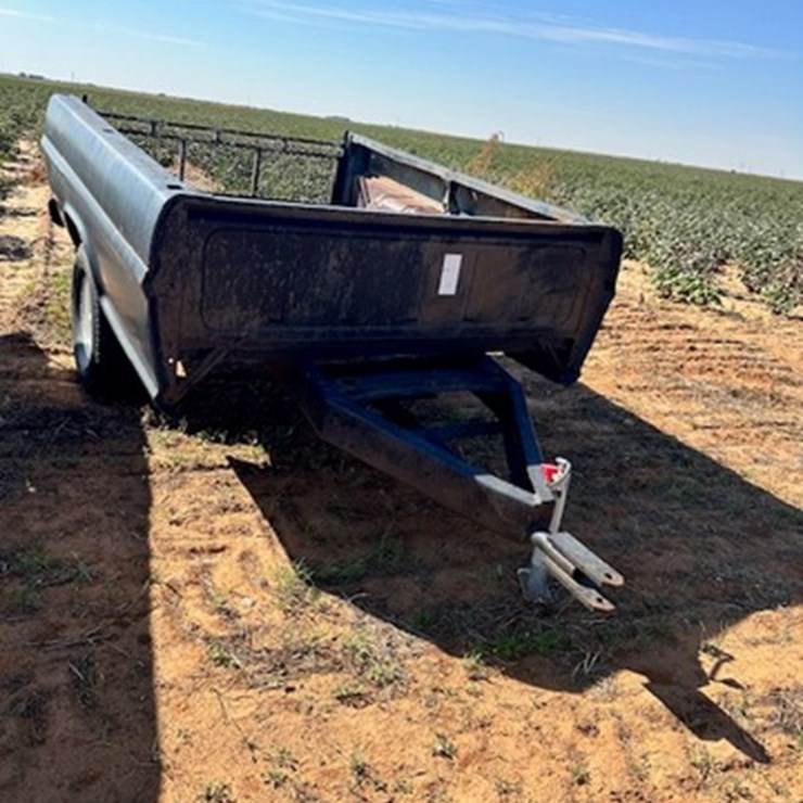 TRUCK BED TRAILER