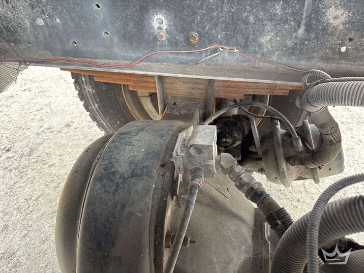 1999-gmc-c7500-s/a-dump-truck-image-15