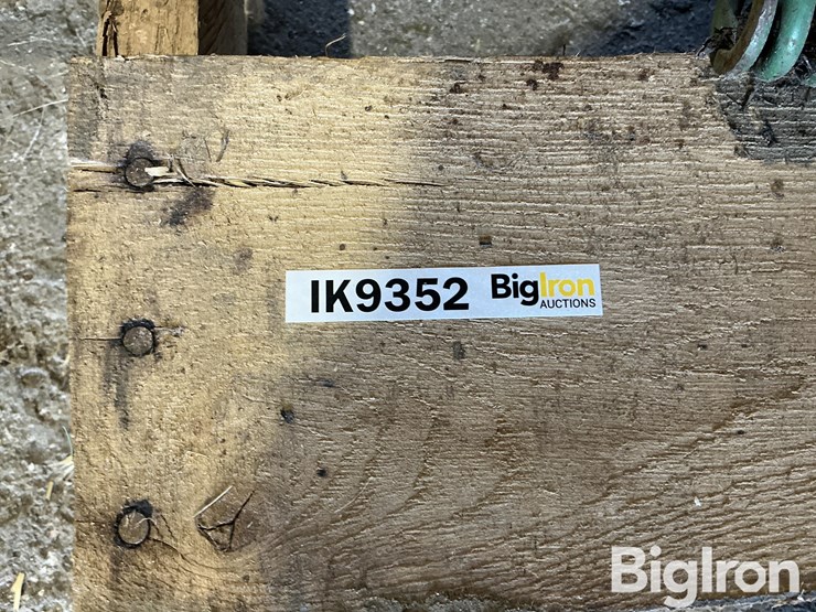 john-deere-1690-image-14