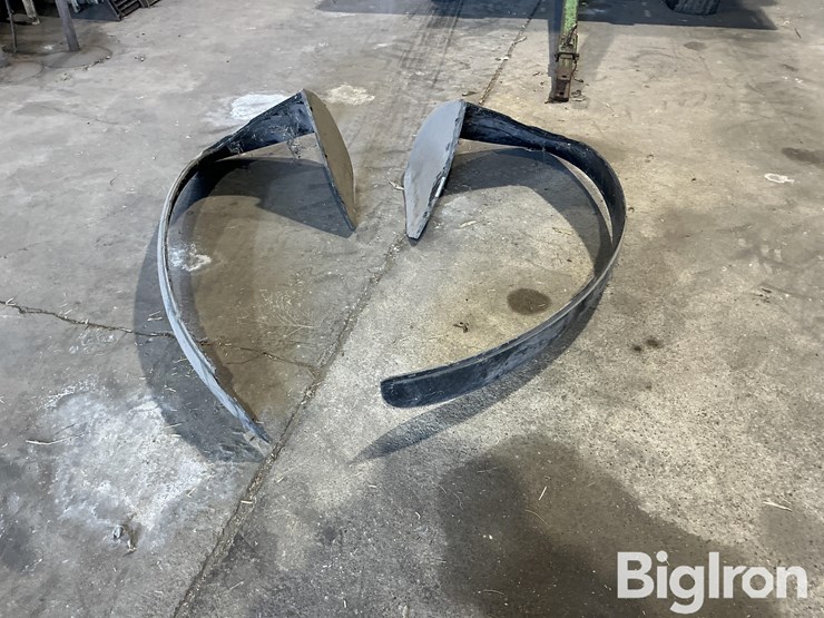 john-deere-tractor-fender-extensions-image-8