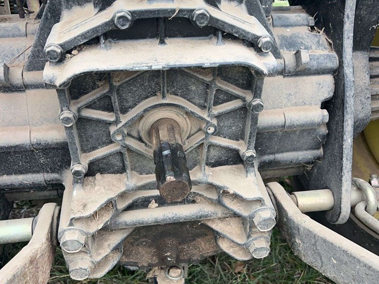 2018-john-deere-3032e-image-17