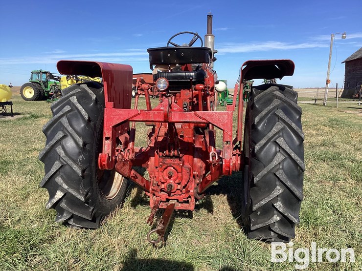 international-706-image-6