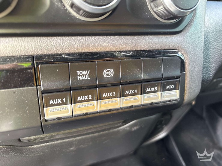 2022-dodge-ram-4500-image-32