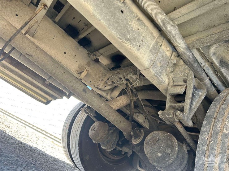 2003-ic-corporation-3000ic-school-bus-image-33