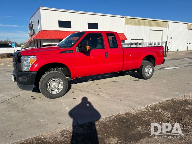 ford-f250-xl-image-3