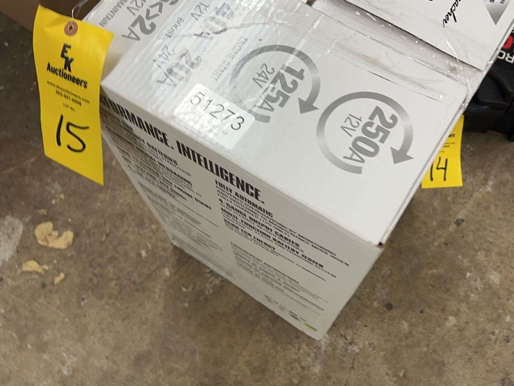 unused-schmucher-250-amp-12v-battery-charger-image-2