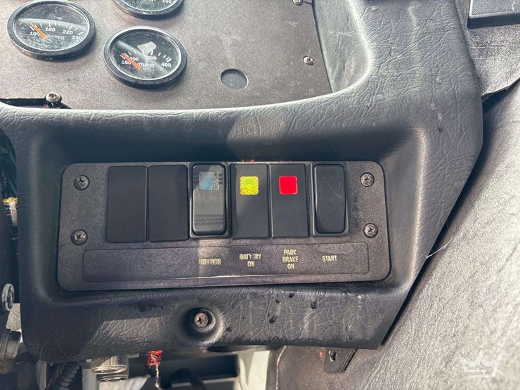 2004-pierce-enforcer-image-16