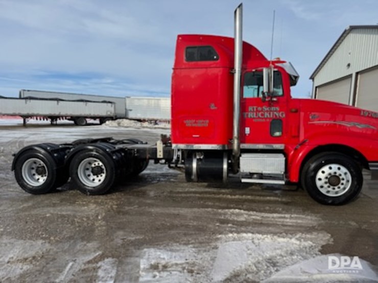 international-9400-image-5