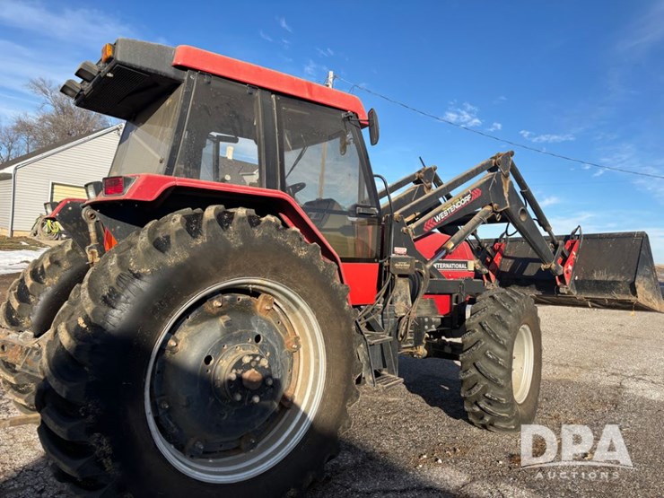case-ih-5130-image-25