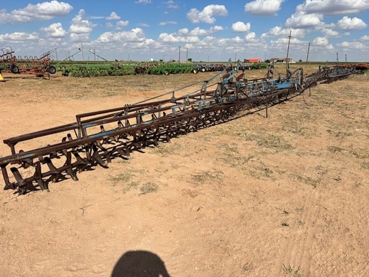 sam-stevens-sandfighter-image-1