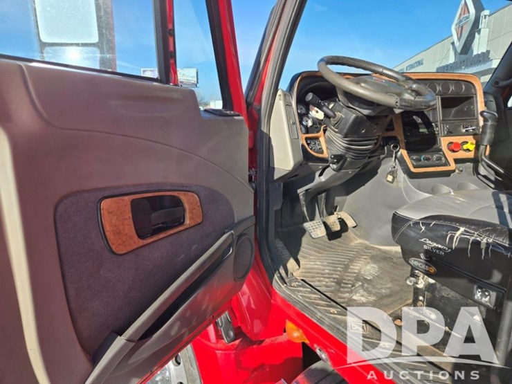 2011-international-prostar-image-20