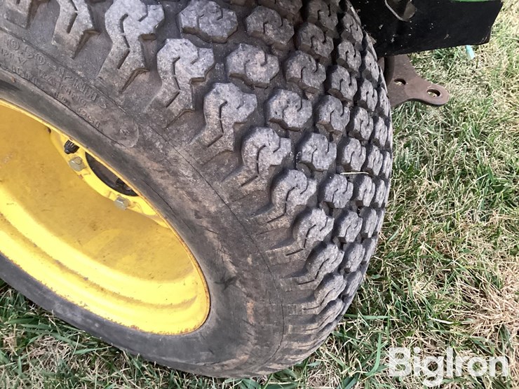 john-deere-425-image-18