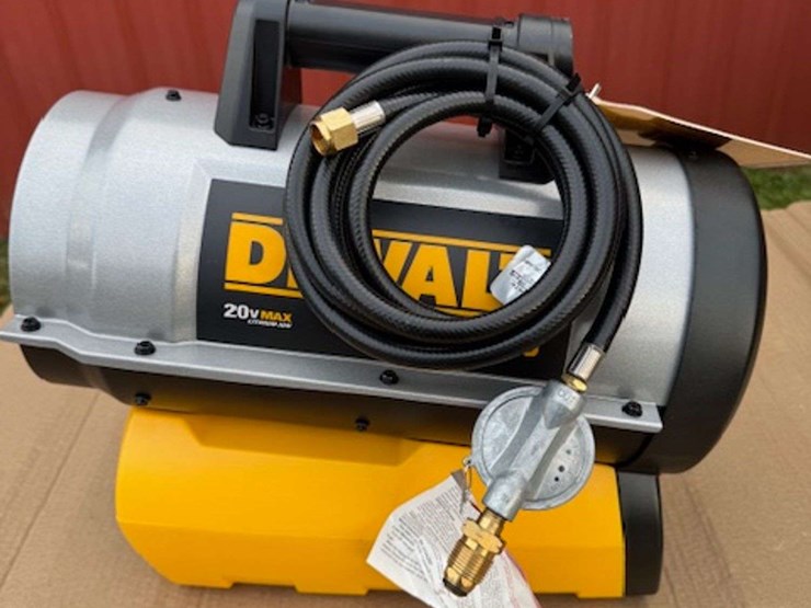 unused-dewalt-propane-68000-btu-heater-image-4