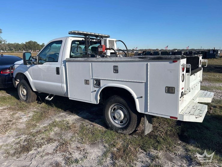 2015-ford-f350-image-4