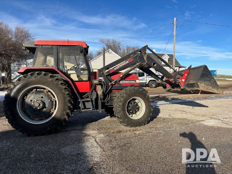 case-ih-5130-image-4