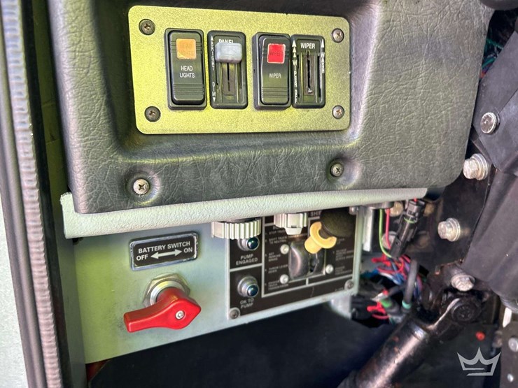 2004-pierce-tilt-crew-cab-pumper-fire-truck-image-14