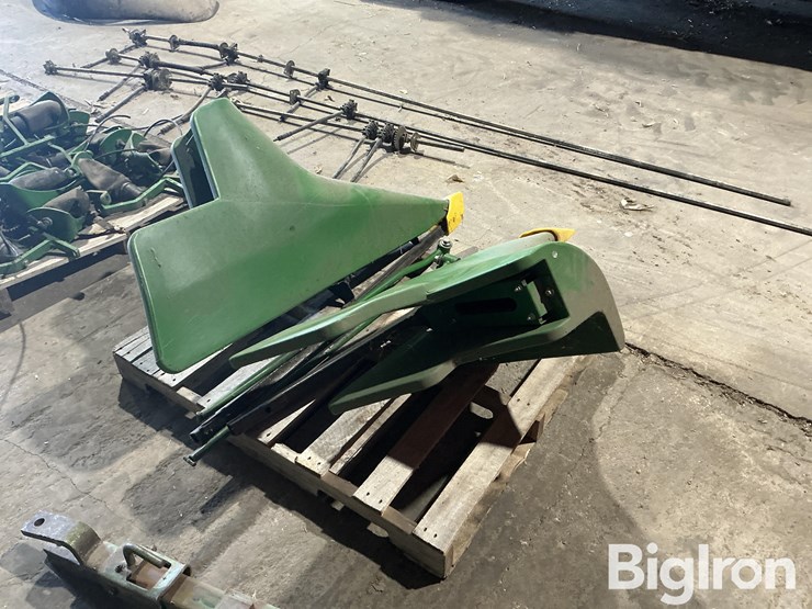 john-deere-s670-poly-snouts-image-5