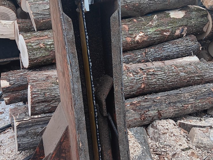 #143b-•-ctr-bucksaw*-image-4