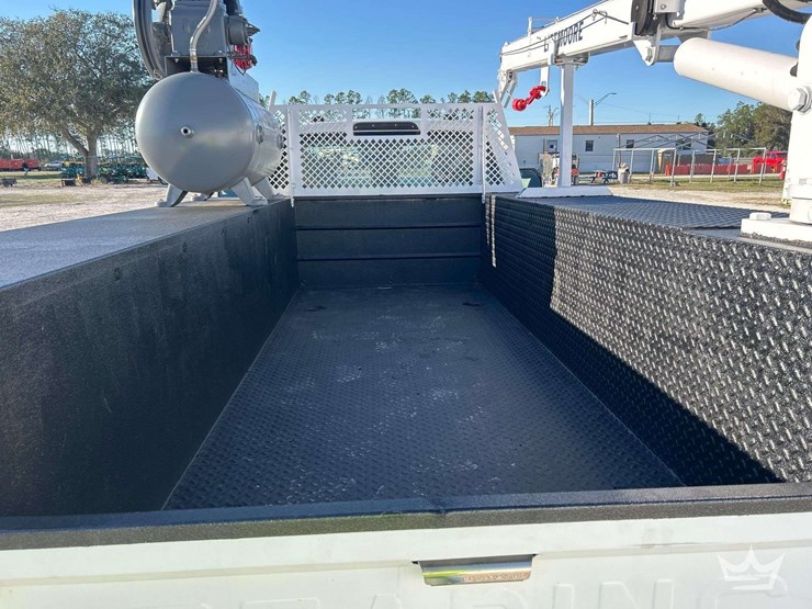 2022-ford-f450-image-29