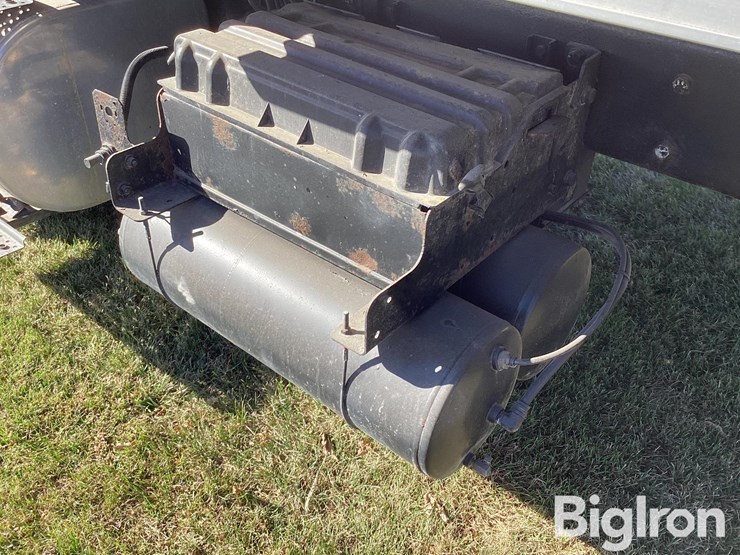 international-durastar-4400-image-15